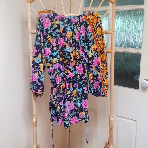 🦋 Spell Butterfly Romper S 🦋 - Picture 7 of 7